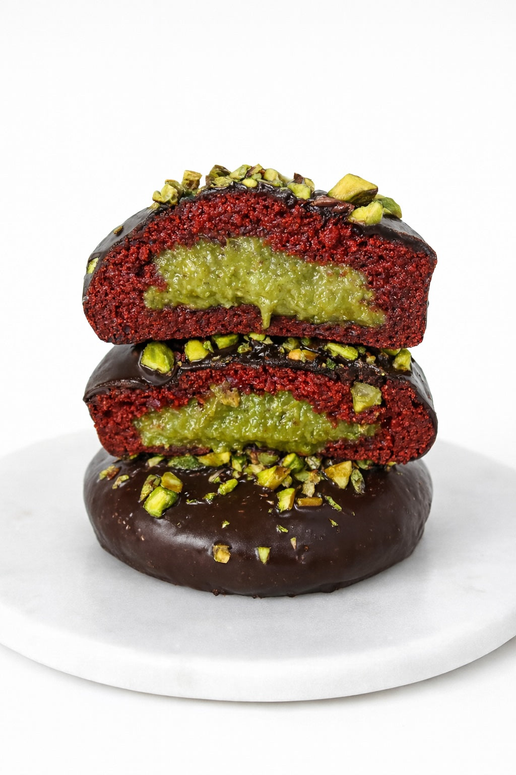 Red Velvet Dubai Cookie – Pistachio & Kataifi Indulgence